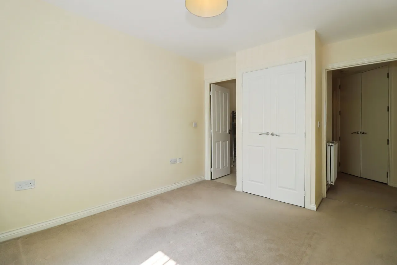 Long Down Avenue, Cheswick Village, Bristol, photo 10