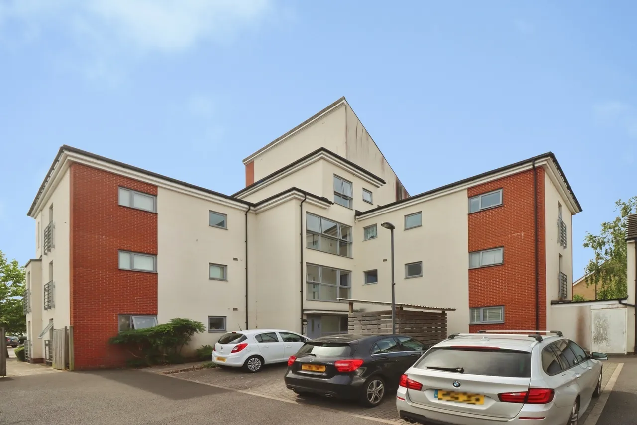 Long Down Avenue, Cheswick Village, Bristol, photo 14
