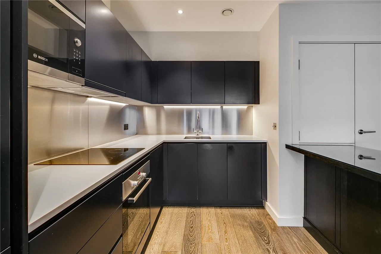 Alderside Apartments, 35 Salusbury Road, Queens Park, London, NW6 6BF, photo 3