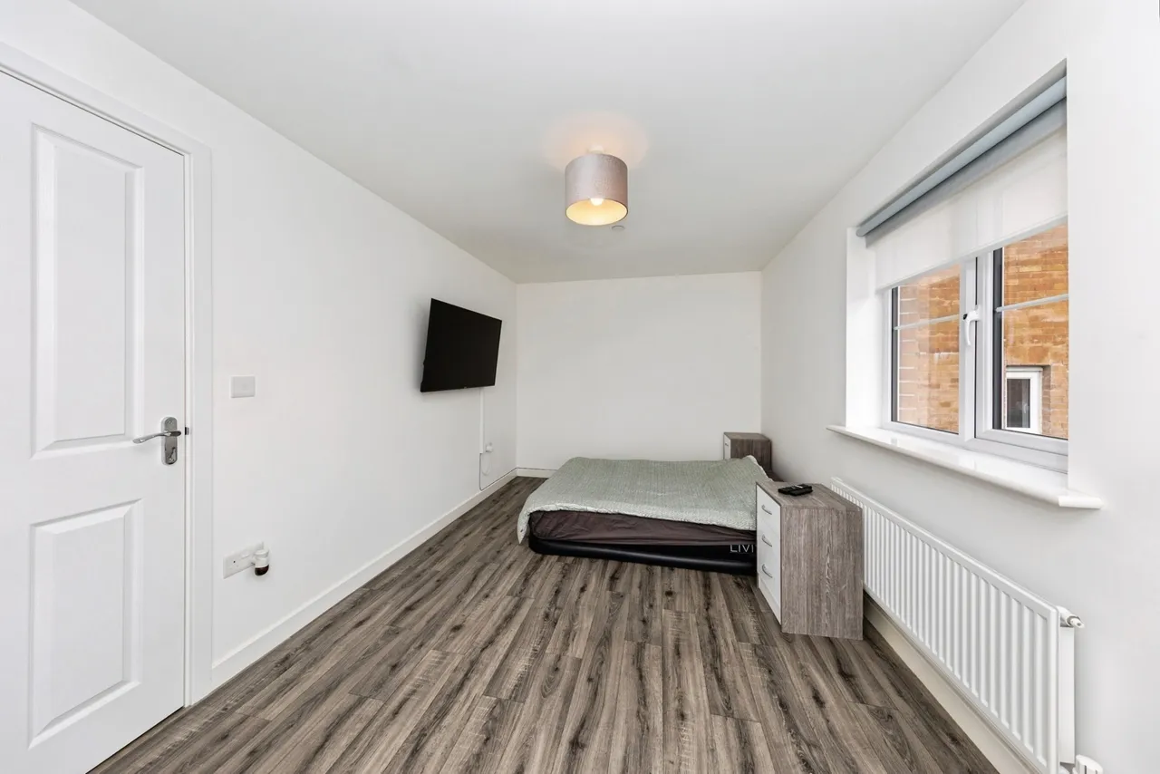 Heol Y Plas, Carway, SA17, photo 12