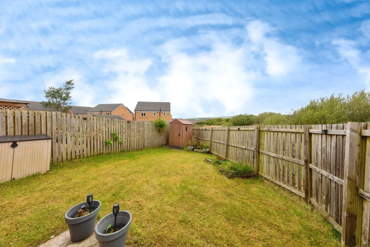 Heol Y Plas, Carway, SA17, photo 17