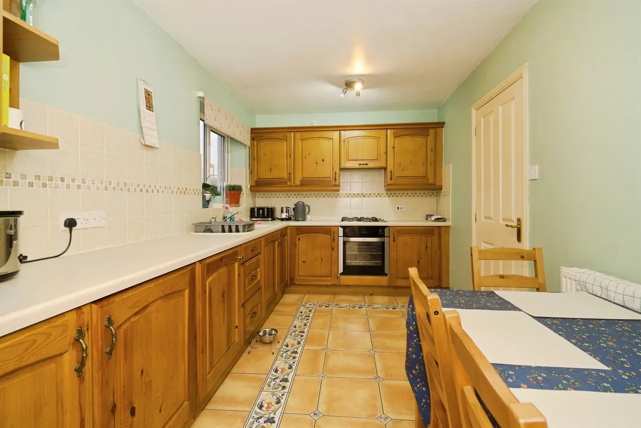 Hammerton Farm Avenue, Ryhill, Wakefield, photo 4