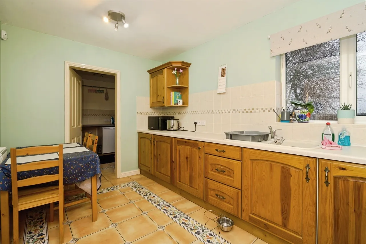 Hammerton Farm Avenue, Ryhill, Wakefield, photo 5