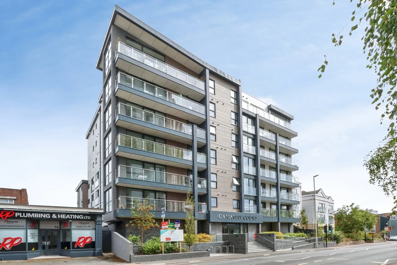 Wimborne Road, Poole, BH15, photo 2
