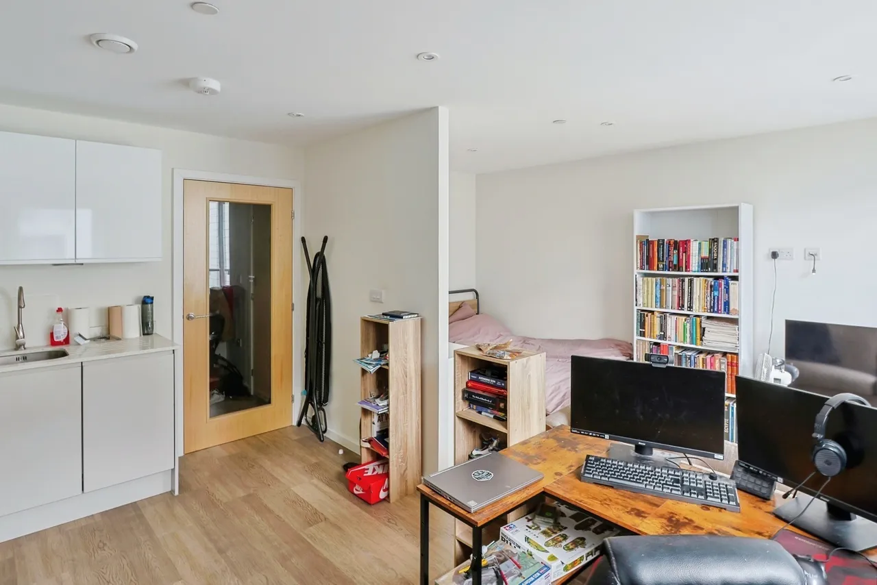 Wimborne Road, Poole, BH15, photo 10
