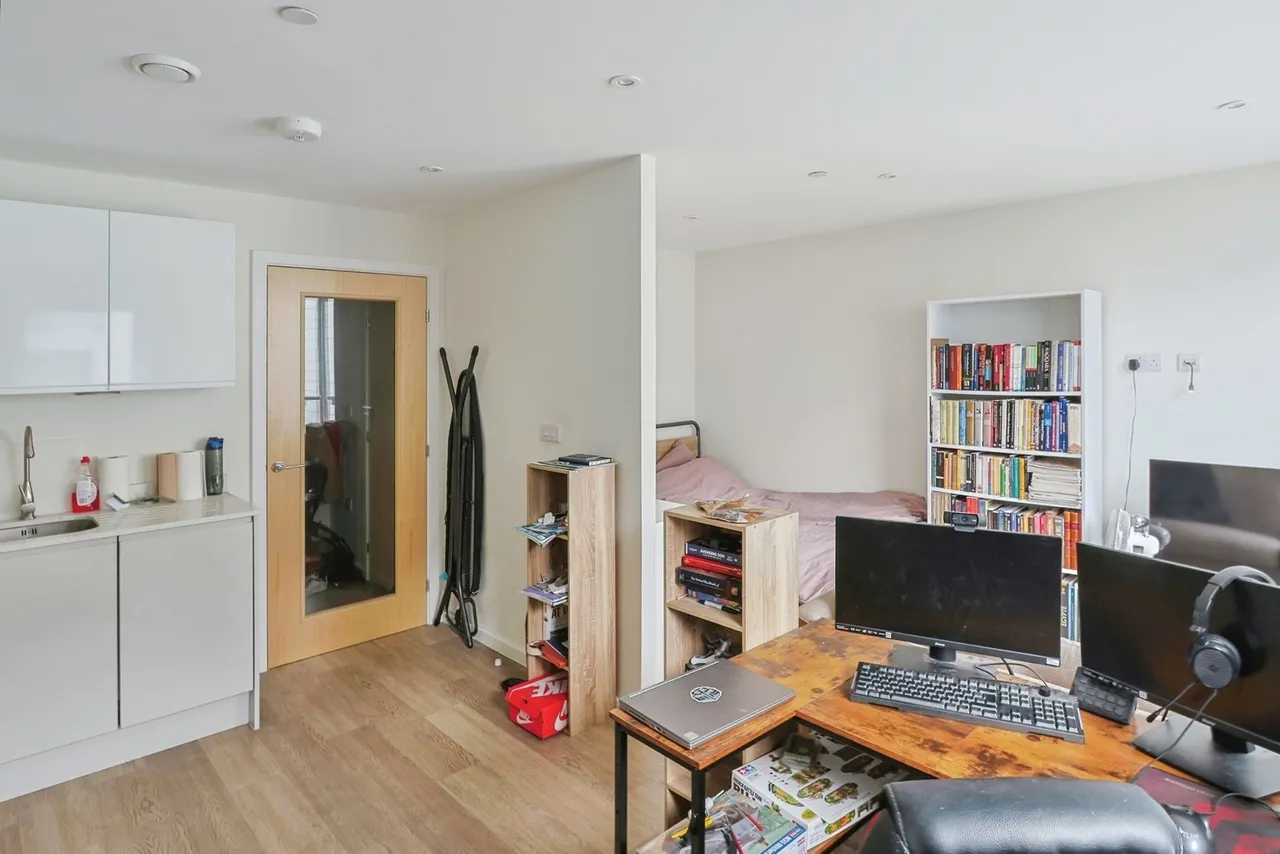 Wimborne Road, Poole, BH15, photo 17