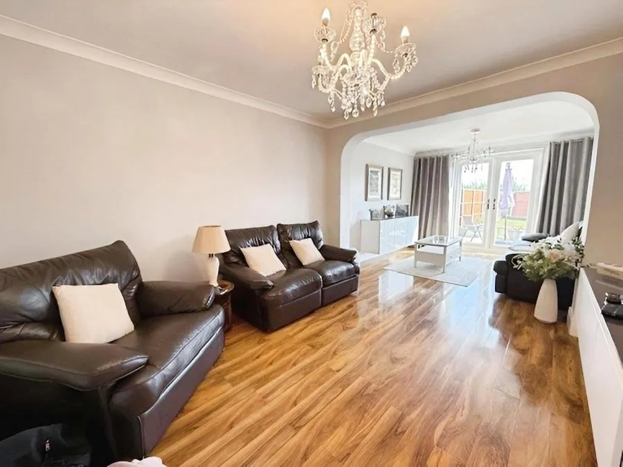 Maidenhead Road, Windsor, SL4, photo 3