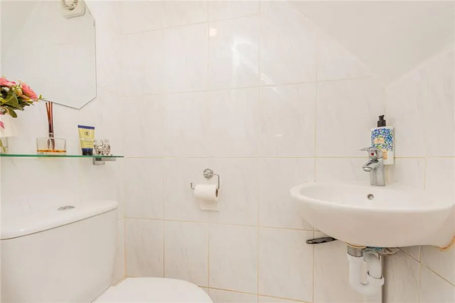 Maidenhead Road, Windsor, SL4, photo 10