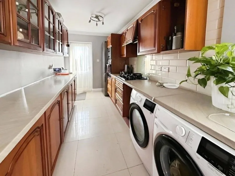 Maidenhead Road, Windsor, SL4, photo 4