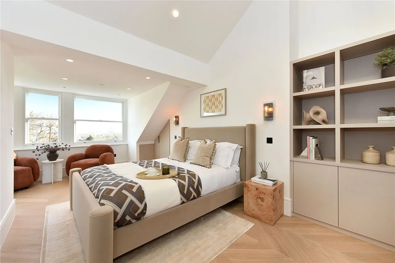 Chalcot Gardens, Belsize Park, NW3, photo 9