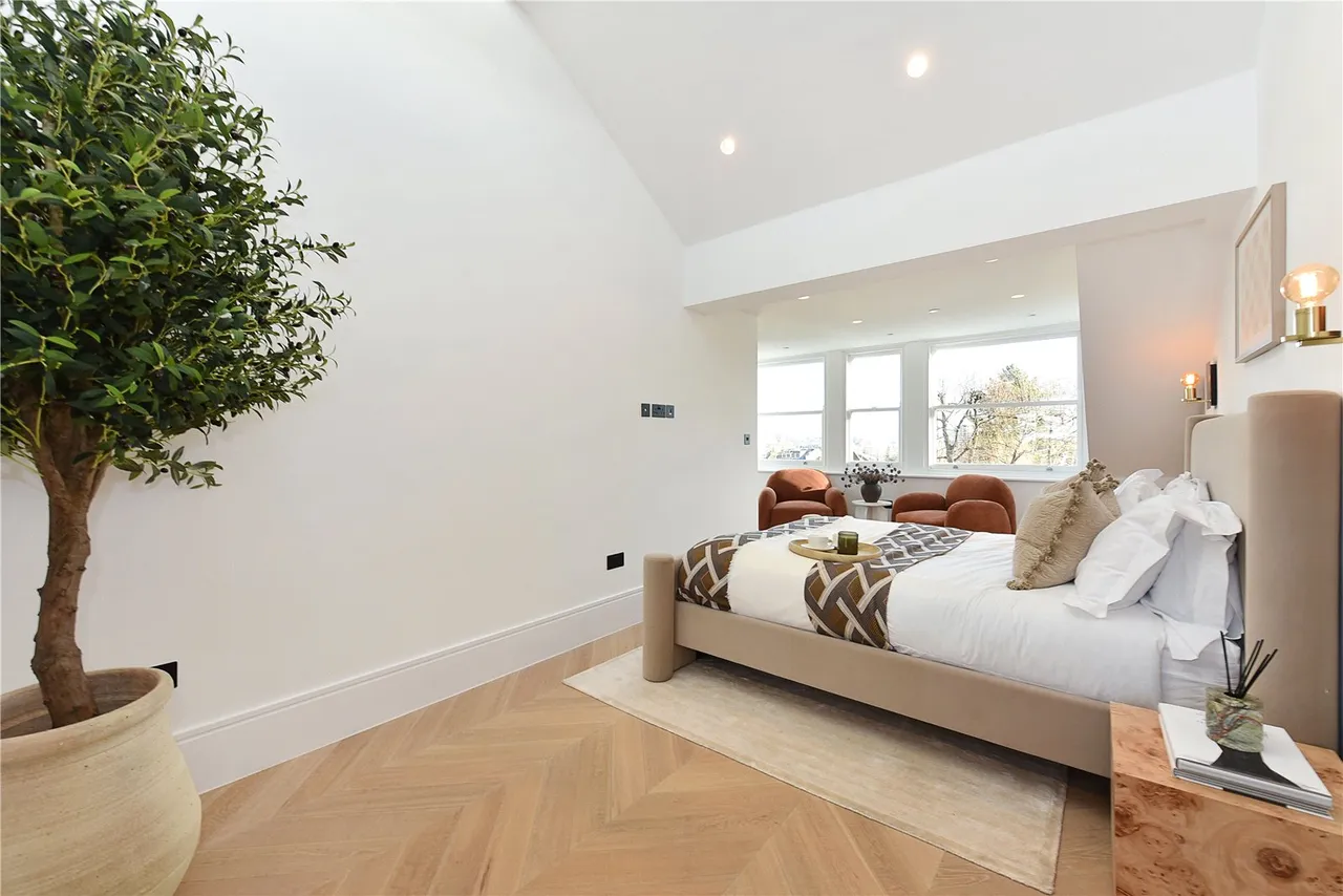 Chalcot Gardens, Belsize Park, NW3, photo 8