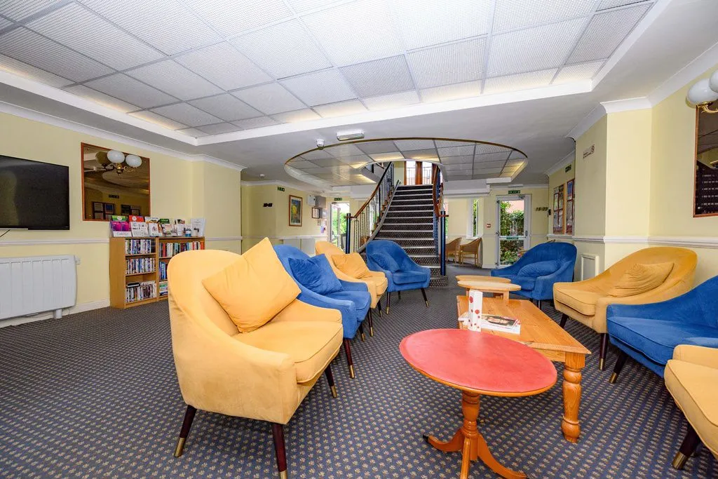 Batchwood View, St. Albans AL3 5SS, photo 5
