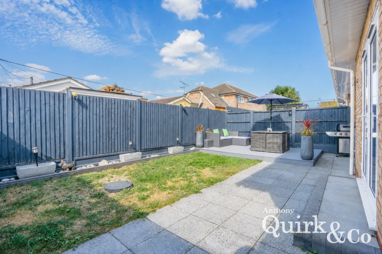 Corona Road, Canvey Island, SS8, photo 16