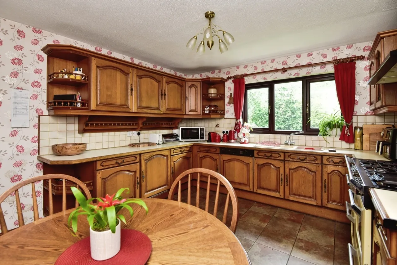 Woodside Drive, SANDBACH, Cheshire, CW11, photo 8