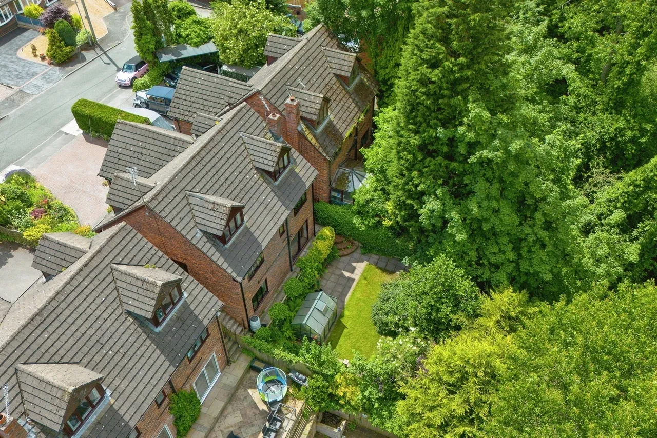 4 bed house for sale — Woodside Drive, SANDBACH, Cheshire, CW11