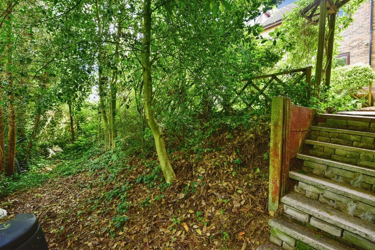 Woodside Drive, SANDBACH, Cheshire, CW11, photo 30
