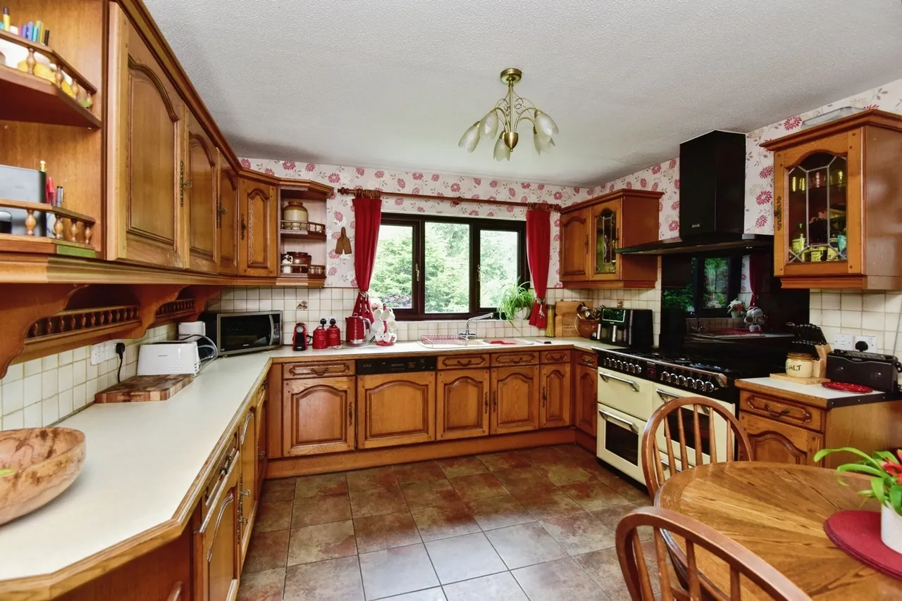 Woodside Drive, SANDBACH, Cheshire, CW11, photo 7