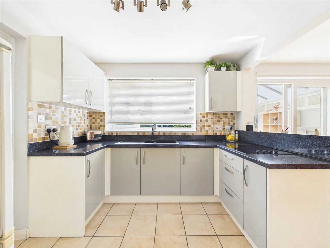 Woodcote, Hanham, BS15, photo 8