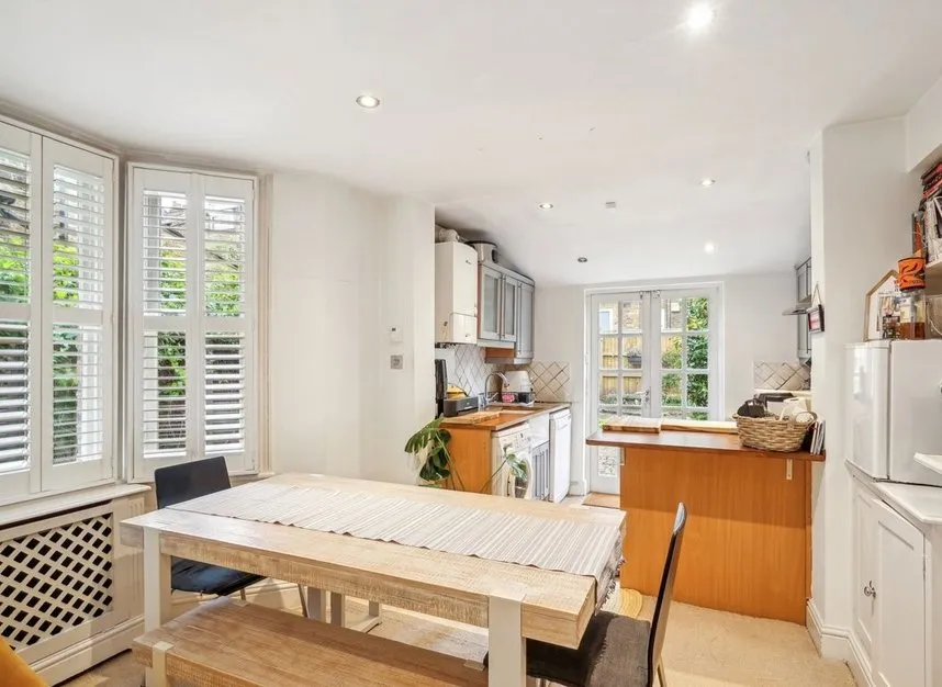 Garfield Road, Clapham Common North Side, SW11, photo 6