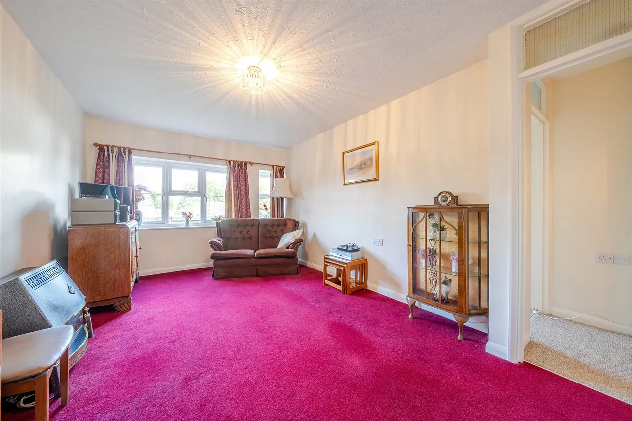 Beaumont Lodge, Addington Road, West Wickham, BR4, photo 3