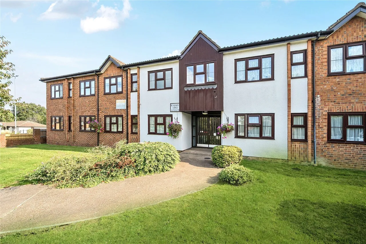 Beaumont Lodge, Addington Road, West Wickham, BR4, photo 9