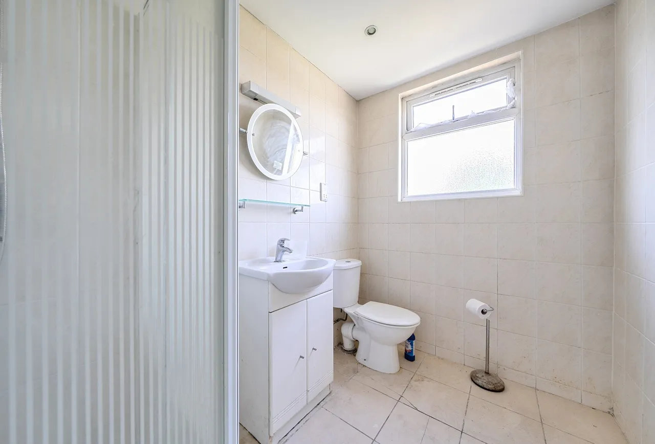 Dunster Drive, London, NW9 8EJ, photo 13
