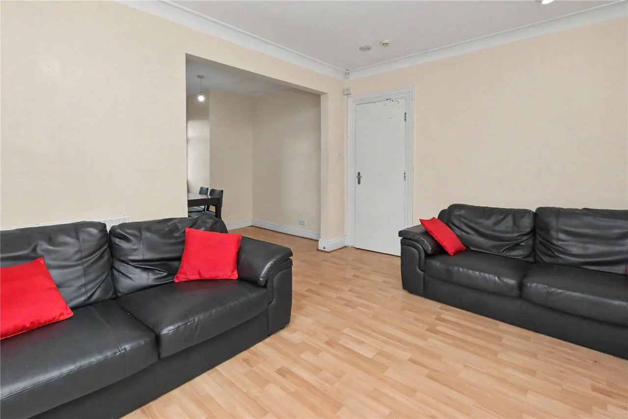 Drummond Avenue, Leeds, LS16, photo 5