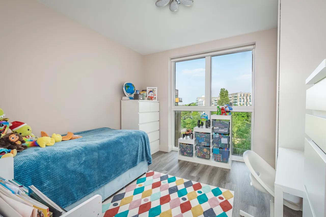 Lakeside Drive, Park Royal, NW10, photo 9