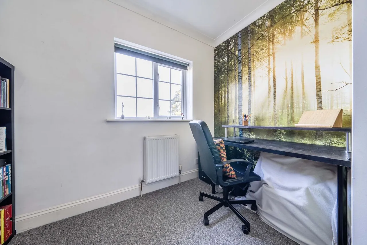Green Close, Hawkinge, CT18, photo 17