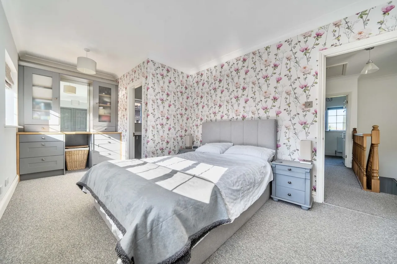 Green Close, Hawkinge, CT18, photo 11