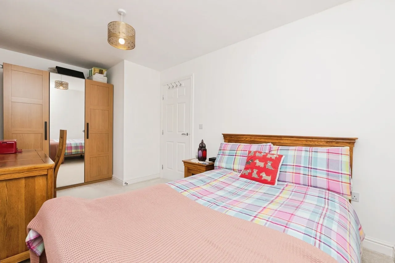 Paignton Square, BRISTOL, Avon, BS4, photo 16