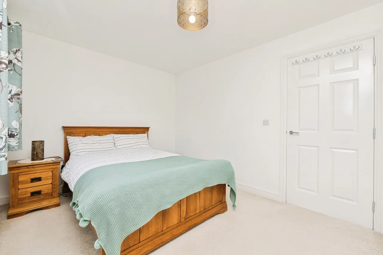 Paignton Square, BRISTOL, Avon, BS4, photo 18