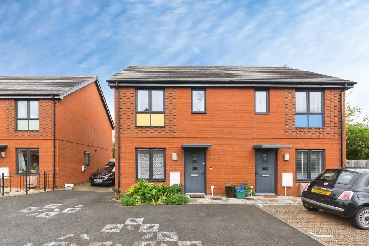 Paignton Square, BRISTOL, Avon, BS4, photo 19