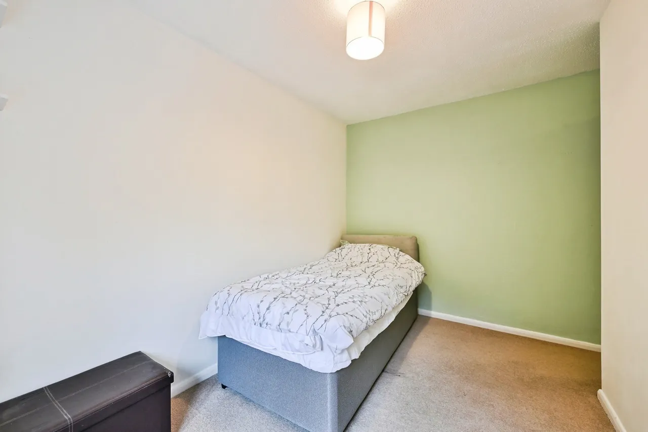 Thymus Walk, Barton Green, NG11, photo 13