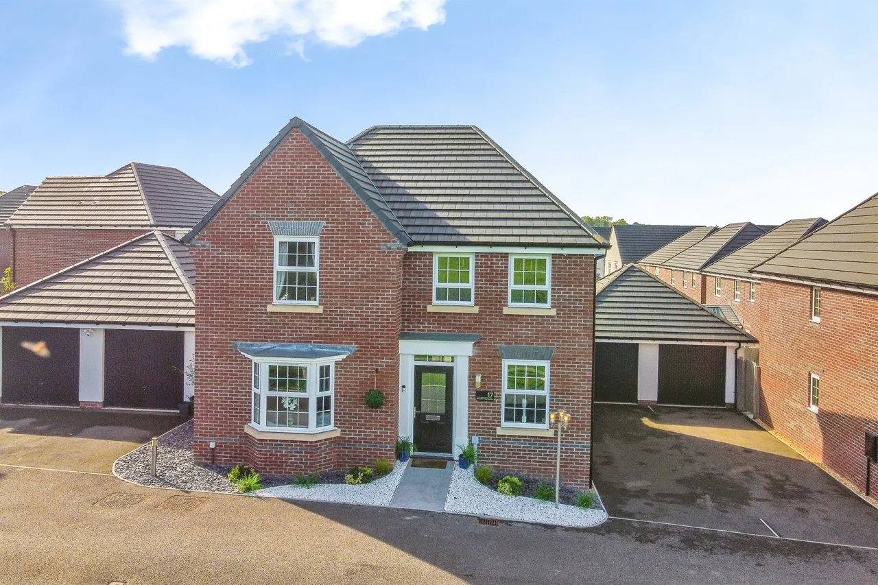 4 bed house for sale, Rhodfa'r Hurricane Barry, CF62