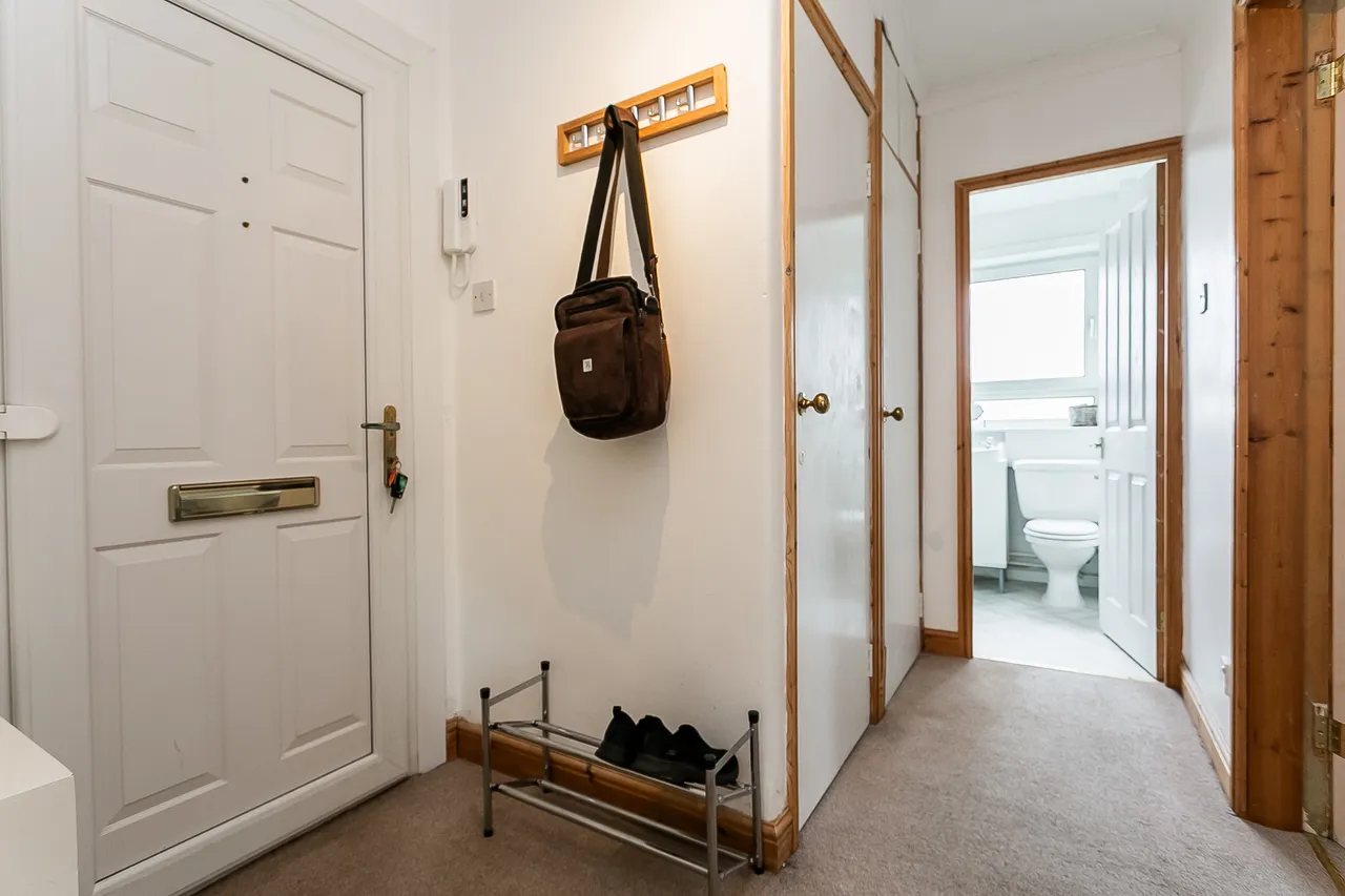 Kenilworth Drive, Edinburgh, EH16, photo 16
