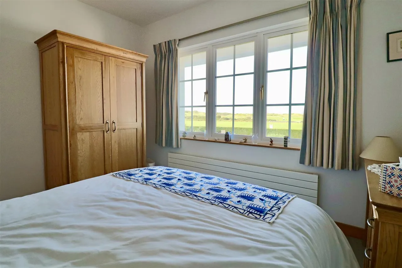 Isgaer Beach Road, Harlech, LL46, photo 18