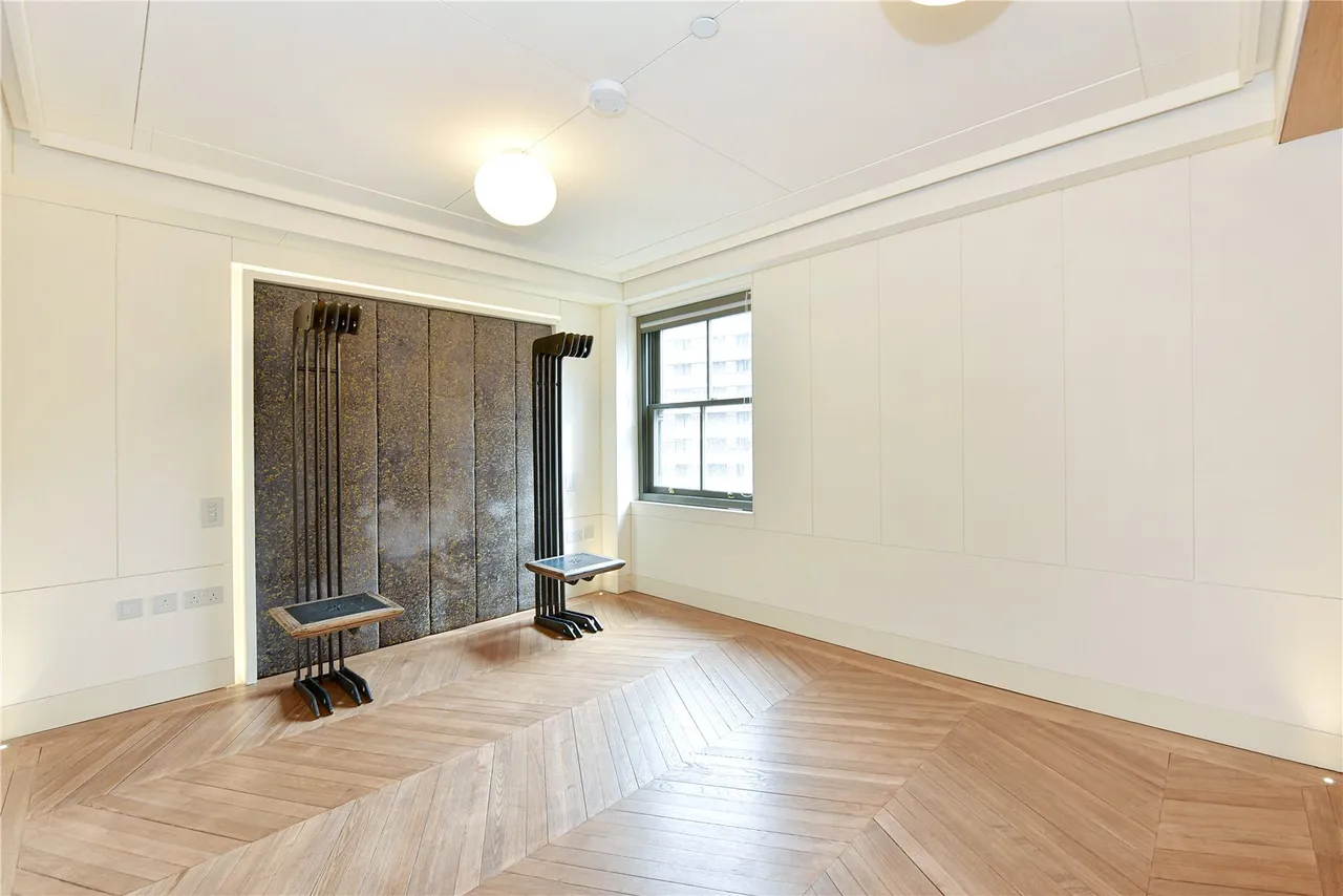 Belmont Street, Camden Town, NW1, photo 13