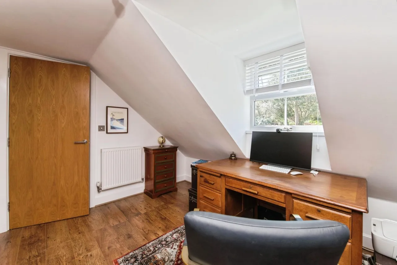 Thornton Pearn Rise, Lyme Regis, DT7, photo 17