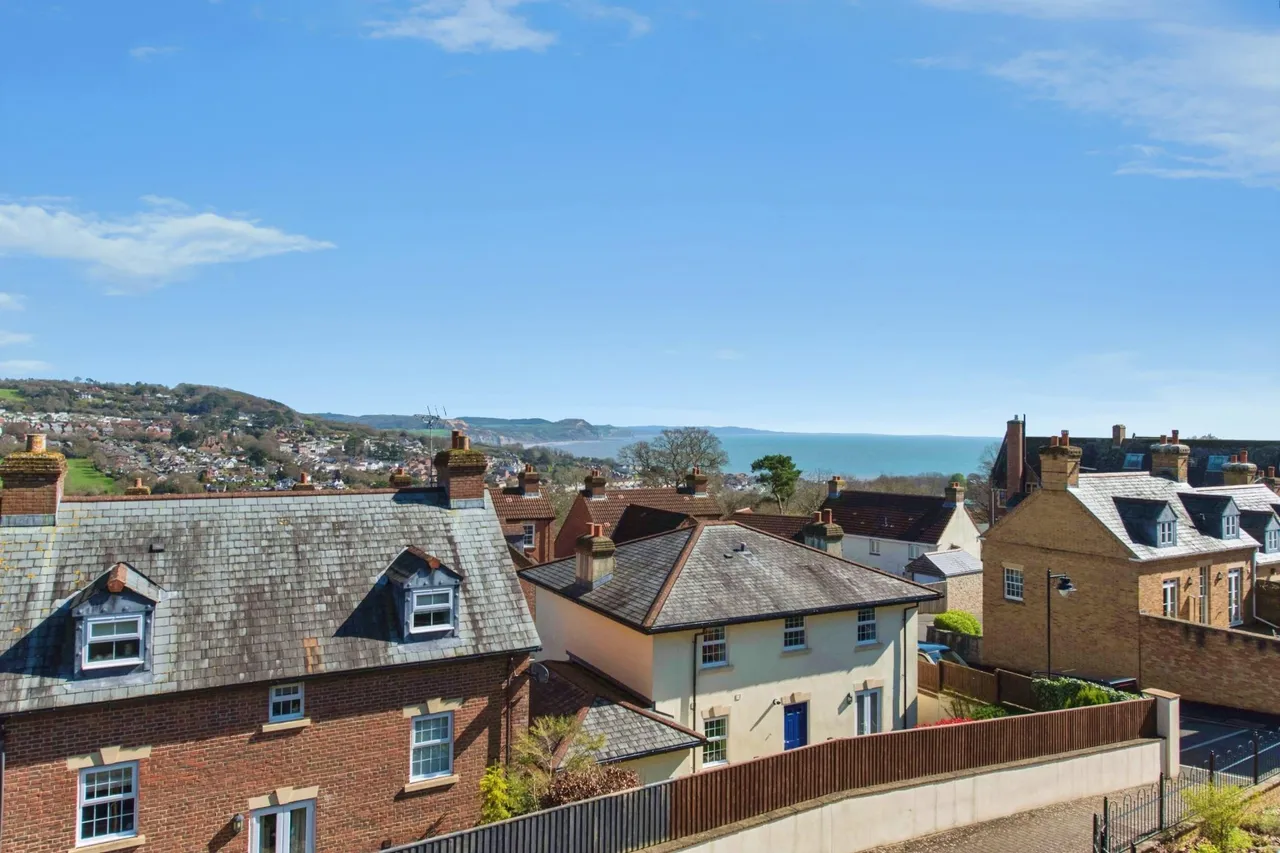 Thornton Pearn Rise, Lyme Regis, DT7, photo 18