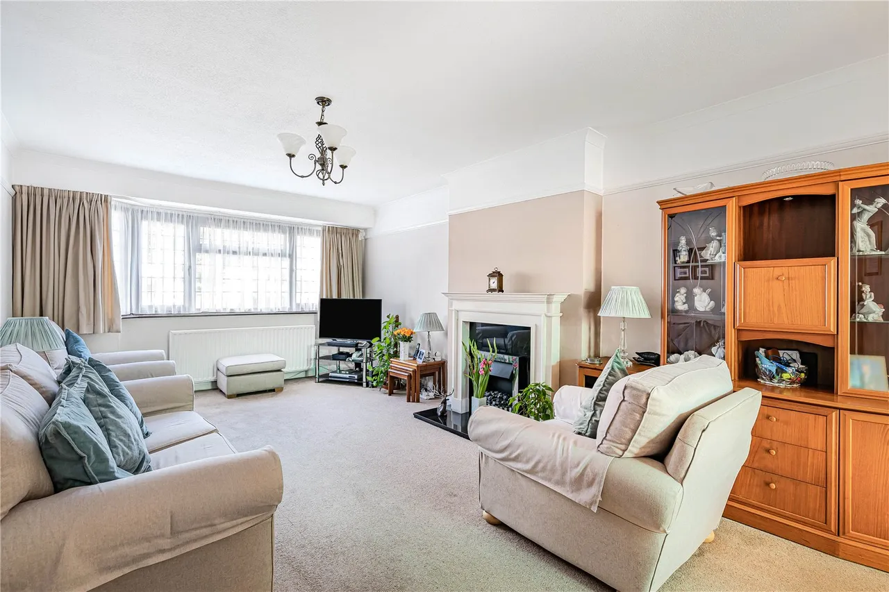 Hospital Bridge Road, Twickenham, TW2, photo 6