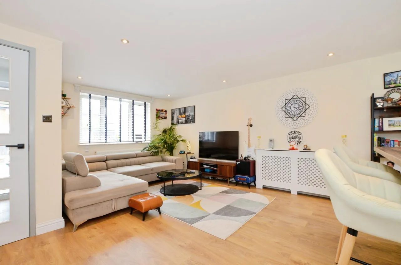 Greenside, Borehamwood, WD6, photo 3