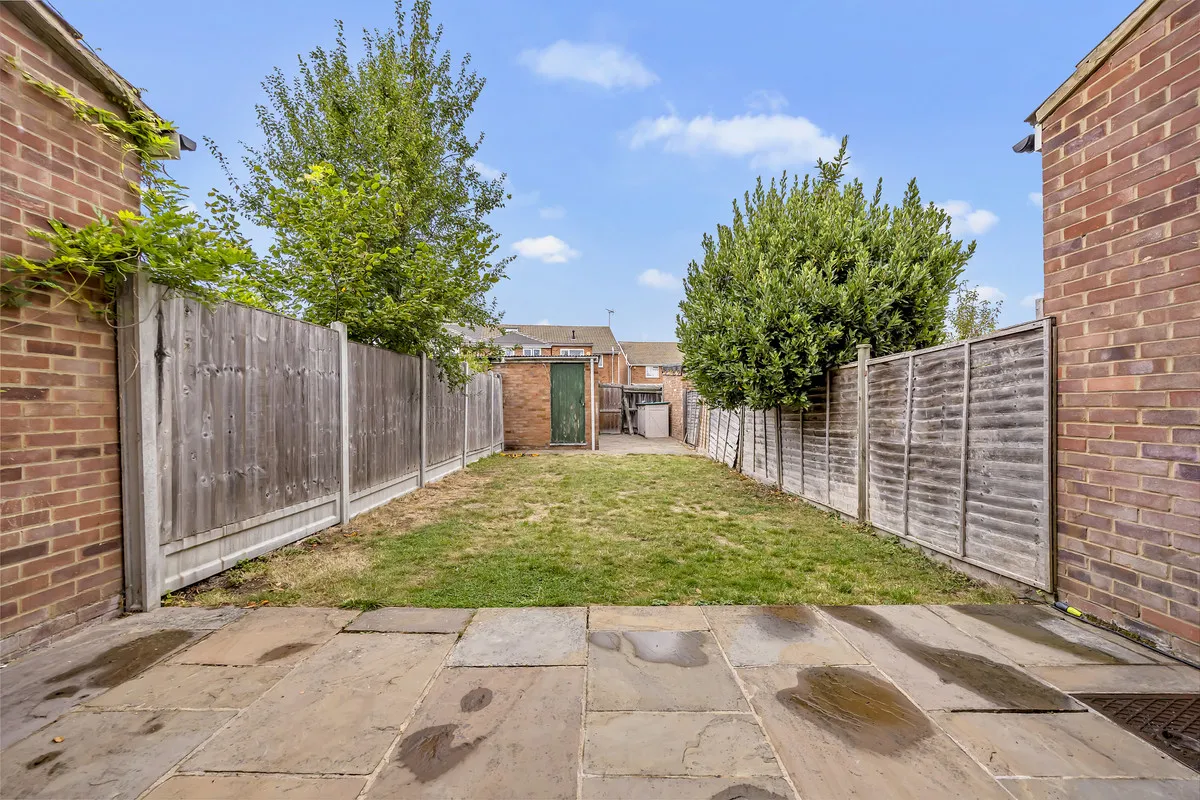 Browne Close, Collier Row, Romford, RM5 2HD, photo 12