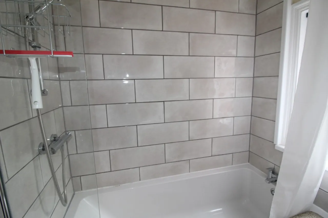 Polsloe Road, Heavitree, photo 8