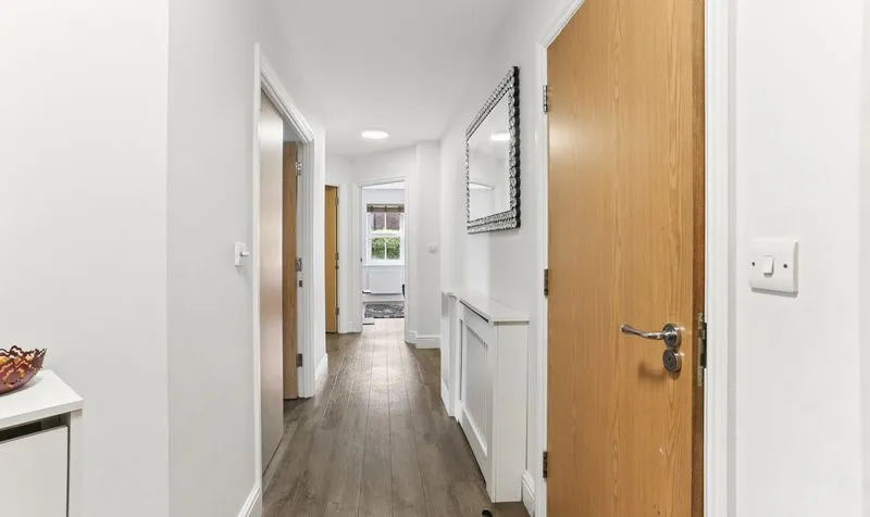Eastman Way, Epsom, KT19, photo 10