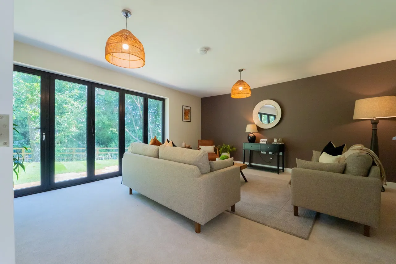 Waltham Park Road, Pulborough, RH20, photo 6