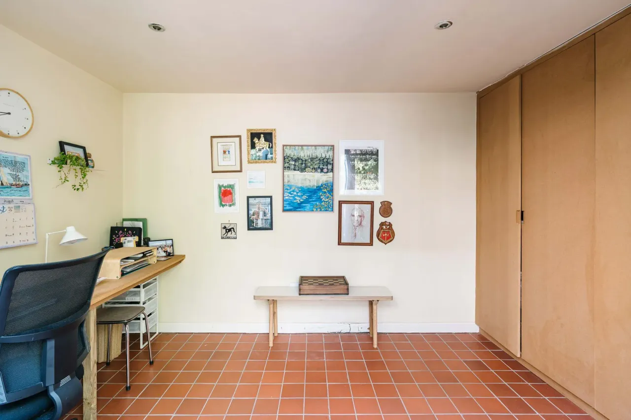 Fields Estate, Lansdowne Drive, London Fields E8, photo 8