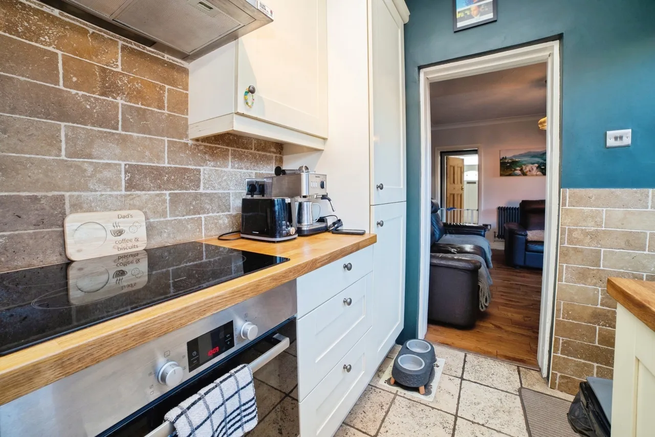Oak Tree Road, Sutton-in-Ashfield, Nottinghamshire, NG17, photo 7