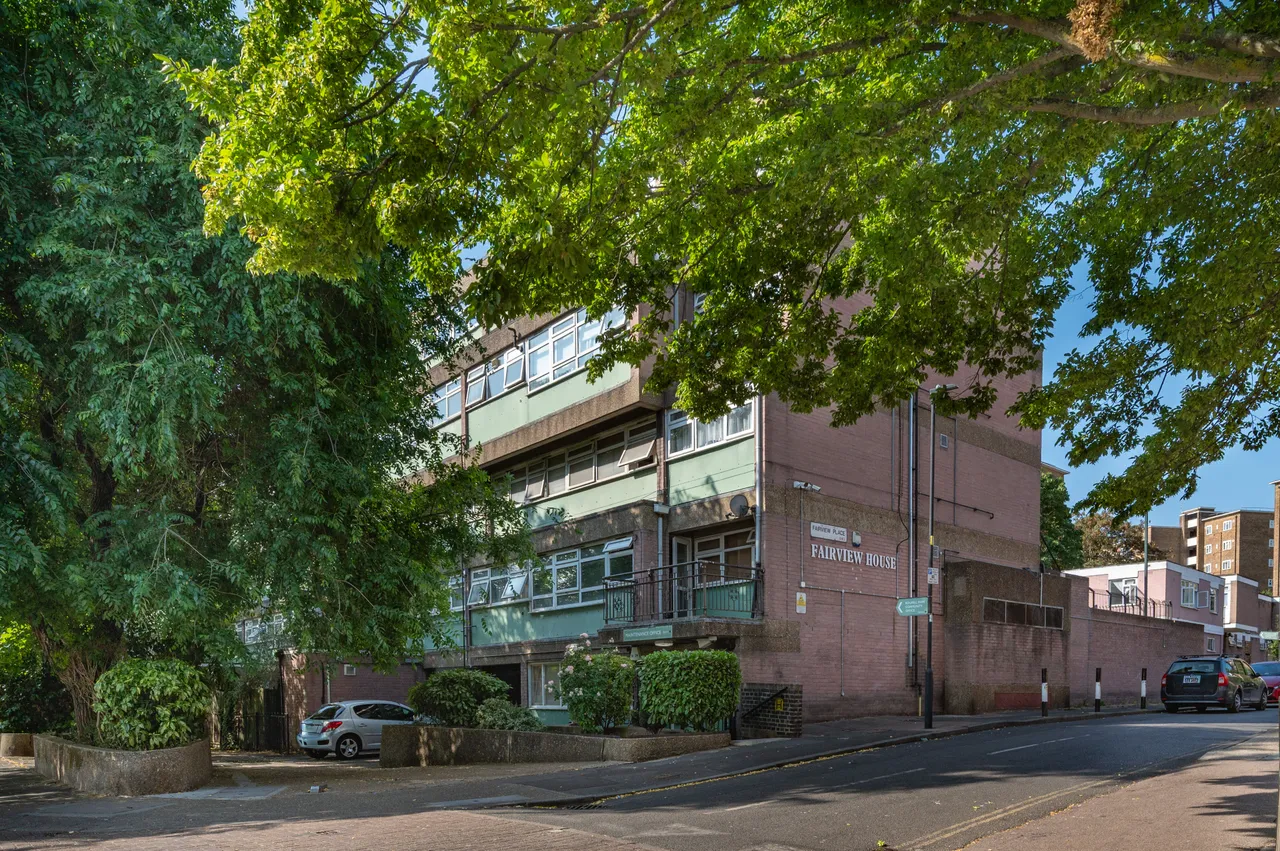 5 Fairview House, Upper Tulse Hill, London, photo 5