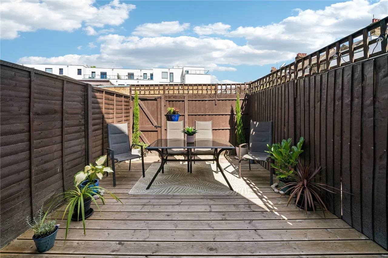 Kimber Road, London, SW18, photo 8